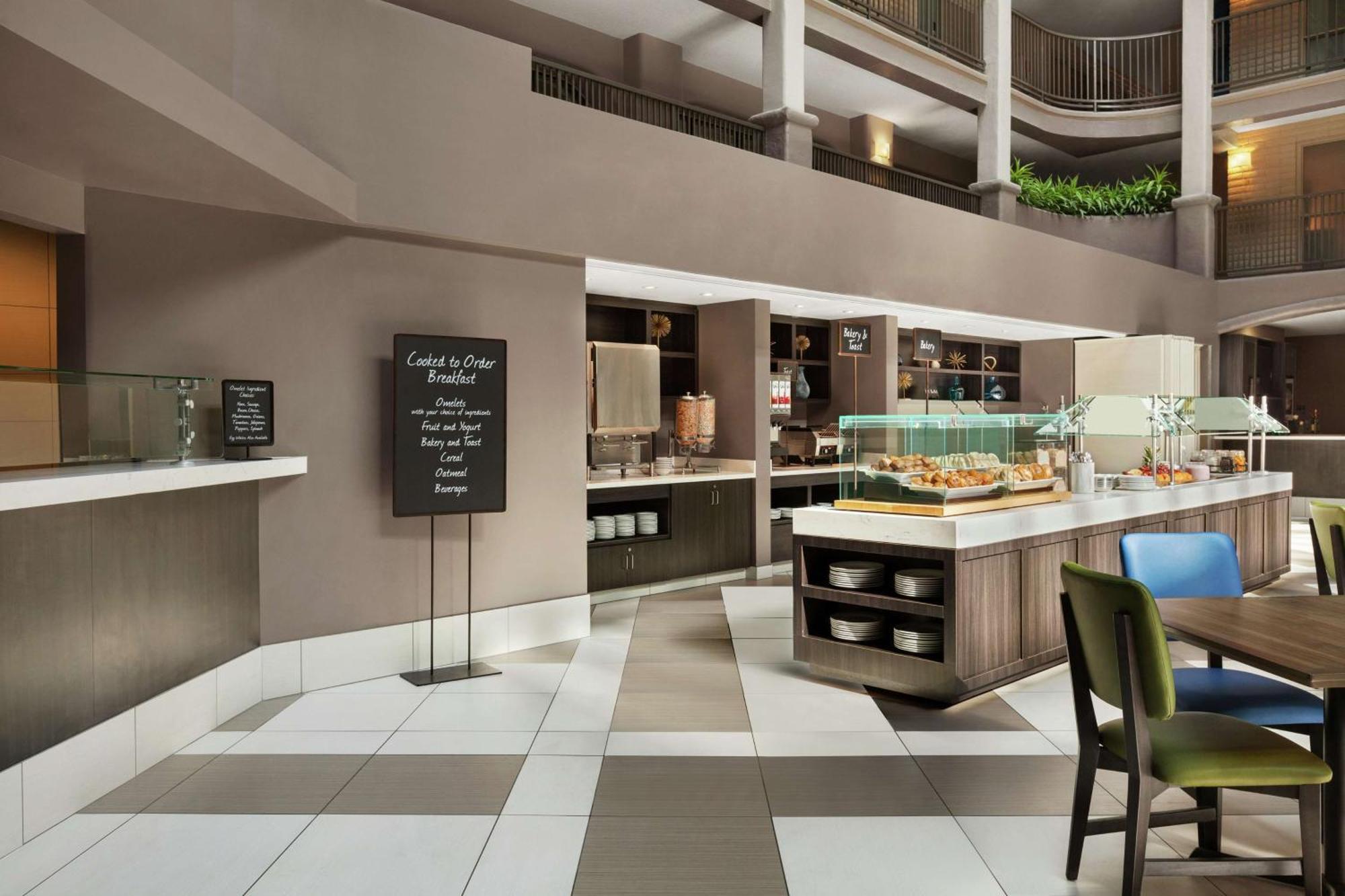 Embassy Suites By Hilton Arcadia-Pasadena Area Exterior foto