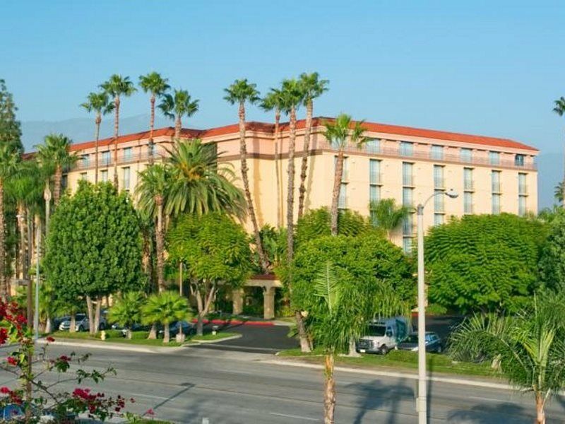 Embassy Suites By Hilton Arcadia-Pasadena Area Exterior foto